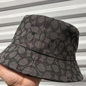 Coach Signature Jacquard Bucket Hat